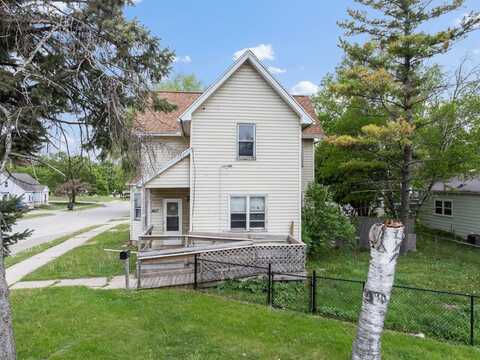 1617 CROOKS Avenue, KAUKAUNA, WI 54130