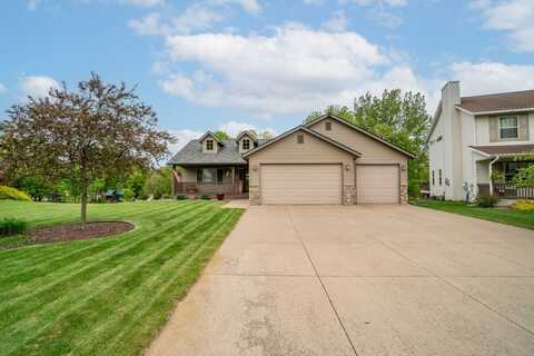 3829 Nicholas Drive, Menomonie, WI 54751