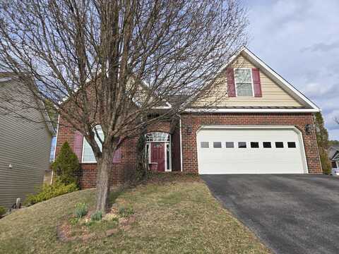 William, ROANOKE, VA 24018