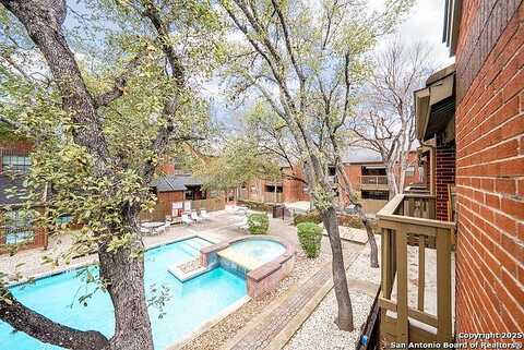 Roanoke, SAN ANTONIO, TX 78240