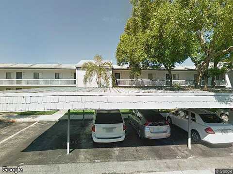 Nina, OLDSMAR, FL 34677
