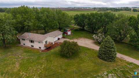 48124 268th St, Brandon, SD 57005