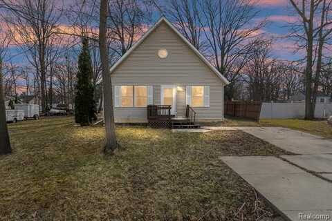 1459 Audrey Street, Burton, MI 48509