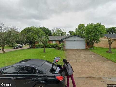 Lancaster, GRAND PRAIRIE, TX 75052