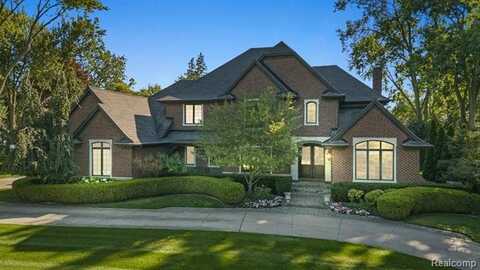 6155 WESTMOOR Road, Bloomfield Hills, MI 48301