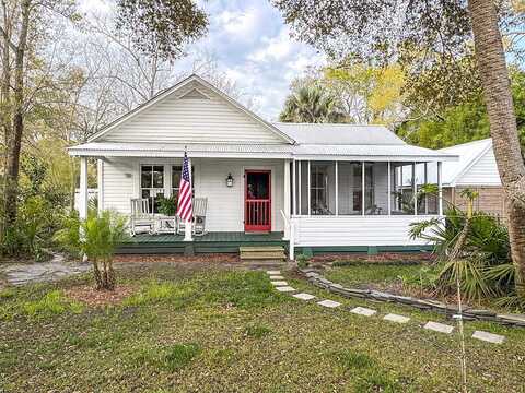 17Th, APALACHICOLA, FL 32320