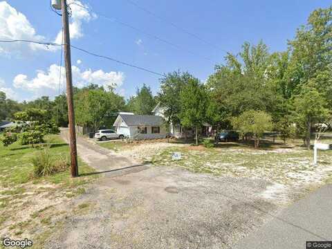 Avenue D, CARRABELLE, FL 32322