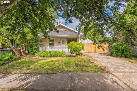 7031 SE 84TH AVE, Portland, OR 97266
