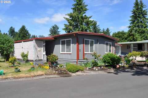1475 GREEN ACRES RD, Eugene, OR 97408
