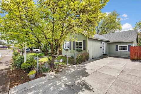 7822 SE HENRY ST, Portland, OR 97206