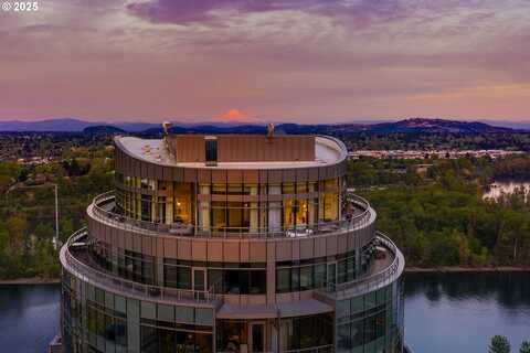 3601 S RIVER PKWY, Portland, OR 97239