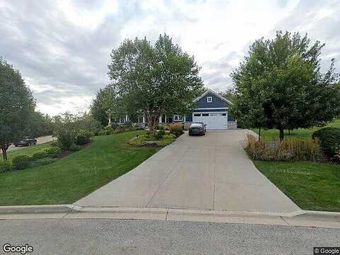 Red Hawk, WALWORTH, WI 53184