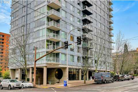 11Th, PORTLAND, OR 97201