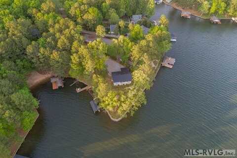 138 Lake Circle, Henrico, NC 27842