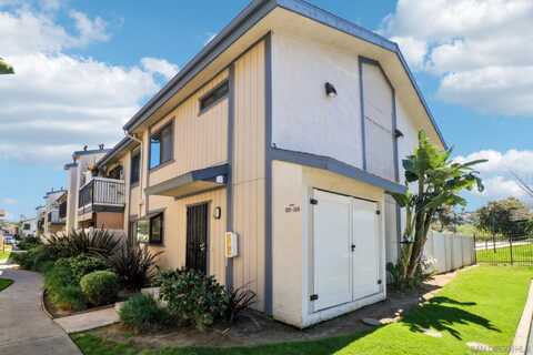 12650 Lakeshore Dr, Lakeside, CA 92040