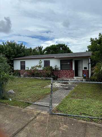 1511 W 32nd Street, Riviera Beach, FL 33404