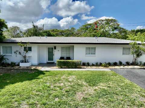 10 Forest Hills Lane, Boca Raton, FL 33431