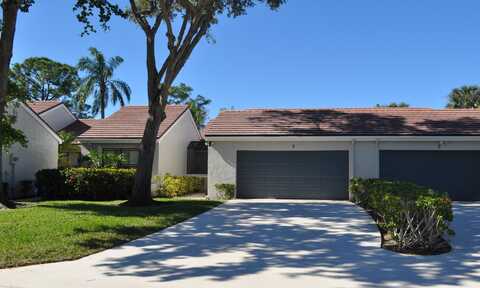 9 Edinburgh Drive, Palm Beach Gardens, FL 33418