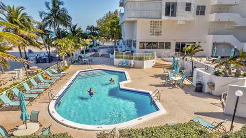 1010 S Ocean Boulevard, Pompano Beach, FL 33062