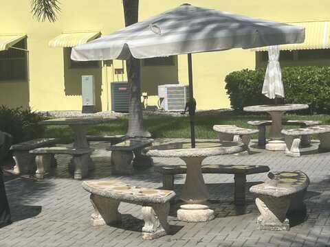 105 Sheffield E, West Palm Beach, FL 33417