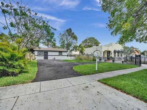 5604 Garden Avenue, West Palm Beach, FL 33405