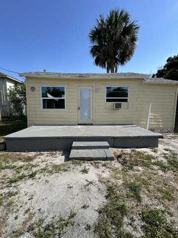 321 N 11th Street, Fort Pierce, FL 34950