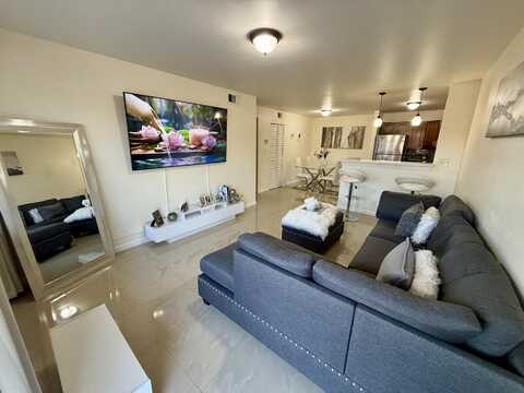 3280 NW 104th Avenue, Coral Springs, FL 33065