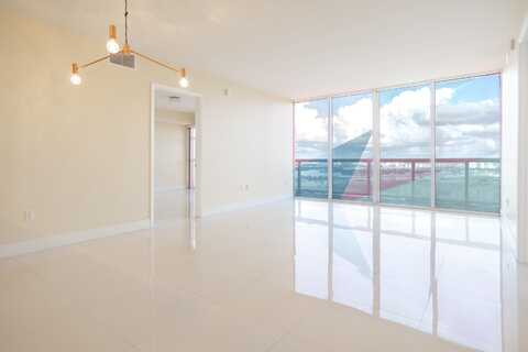 50 Biscayne Boulevard, Miami, FL 33132
