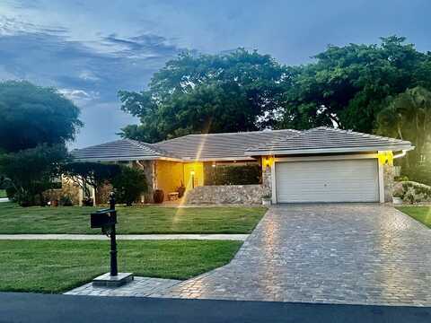 10278 Crosswind Road, Boca Raton, FL 33498