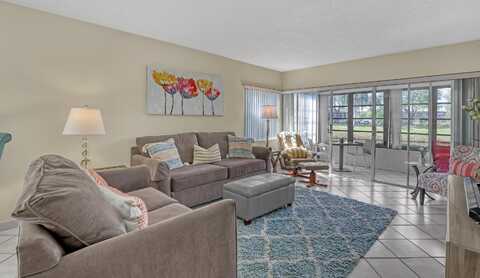 13446 Sabal Palm Court, Delray Beach, FL 33484