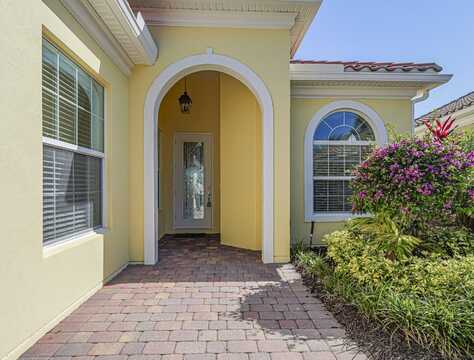 5151 Formosa Circle, Vero Beach, FL 32967