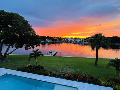 2177 Radnor Court, North Palm Beach, FL 33408