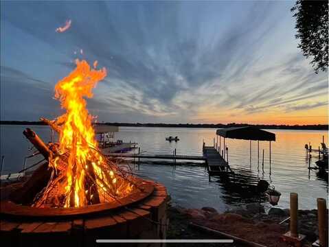 1715 1/2 Pulaski Road, Buffalo, MN 55313
