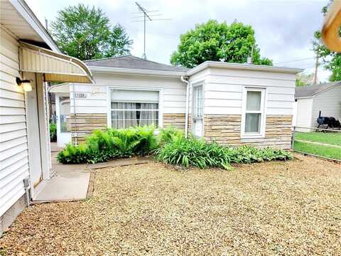 1326 Minnehaha Avenue W, Saint Paul, MN 55104
