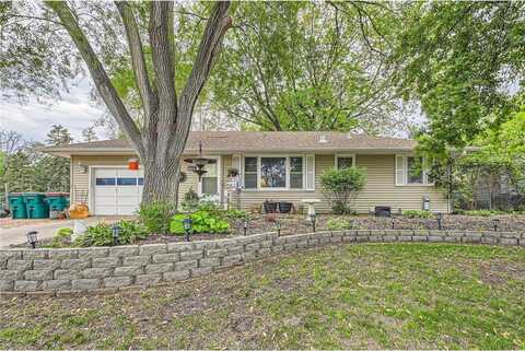 11581 Ilex Street NW, Coon Rapids, MN 55448