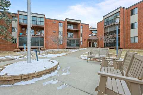 Riverwood, BURNSVILLE, MN 55337