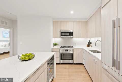 Swann, ALEXANDRIA, VA 22301