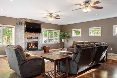 53034 254th St, Austin, MN 55912