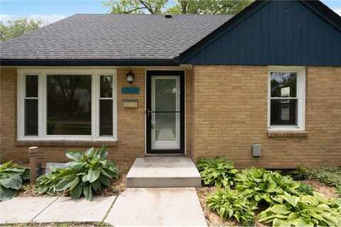 3122 Arthur Street NE, Minneapolis, MN 55418