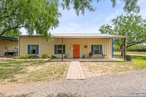 109 frances, Three Rivers, TX 78071