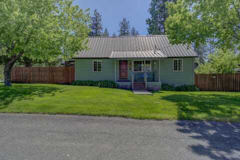 540 Broadway, McCloud, CA 96057