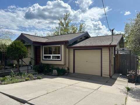 611 Chestnut Street, Mount Shasta, CA 96067