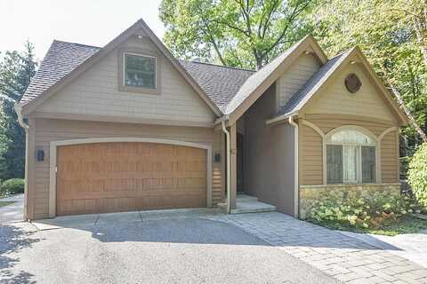 Saint Andrews, FONTANA, WI 53125