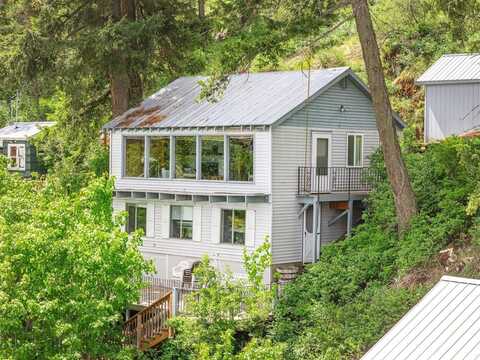 43817 Silver Beach Rd, Loon Lake, WA 99148