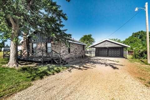 102 Bonanza Drive, Fritch, TX 79036