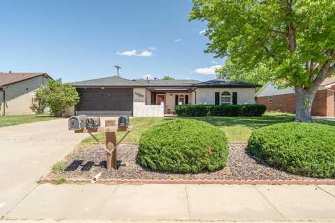 1005 MILLS Avenue, Dumas, TX 79029