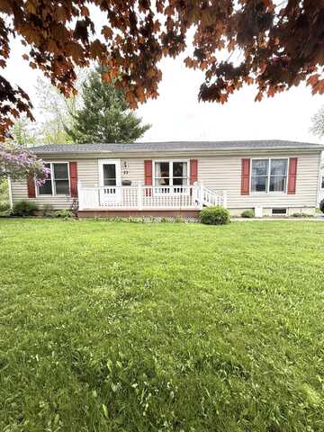 22 Beechwood Drive Drive, Rouses Point, NY 12979