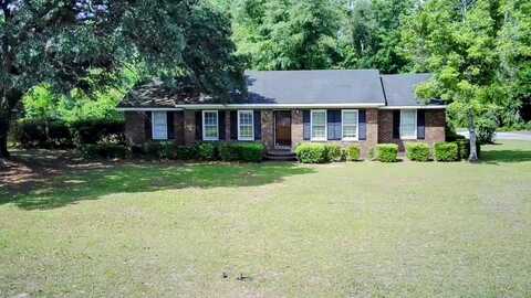 1359 WOODLAND DR, Kingstree, SC 29556