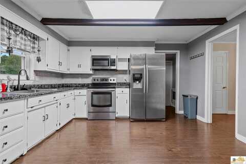 820 Wolf Island Road, Glasgow, KY 42141