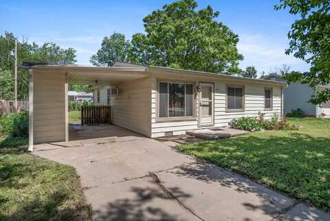 600 S Atherton Ave, Maize, KS 67101